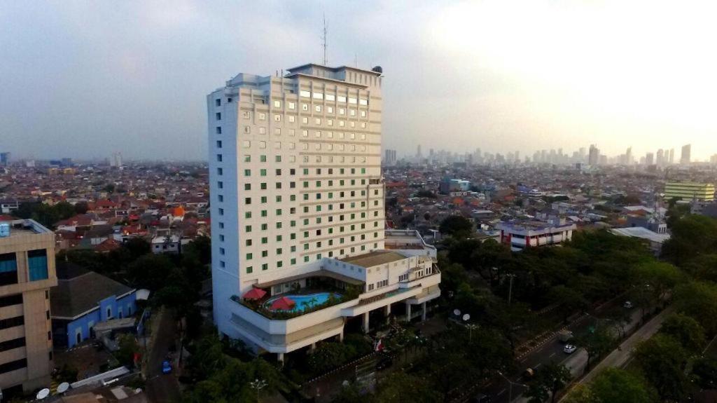 แกรนด์ เชมปากา บิสซิเนส โฮเต็ล Hotel จาการ์ตา ภายนอก รูปภาพ
